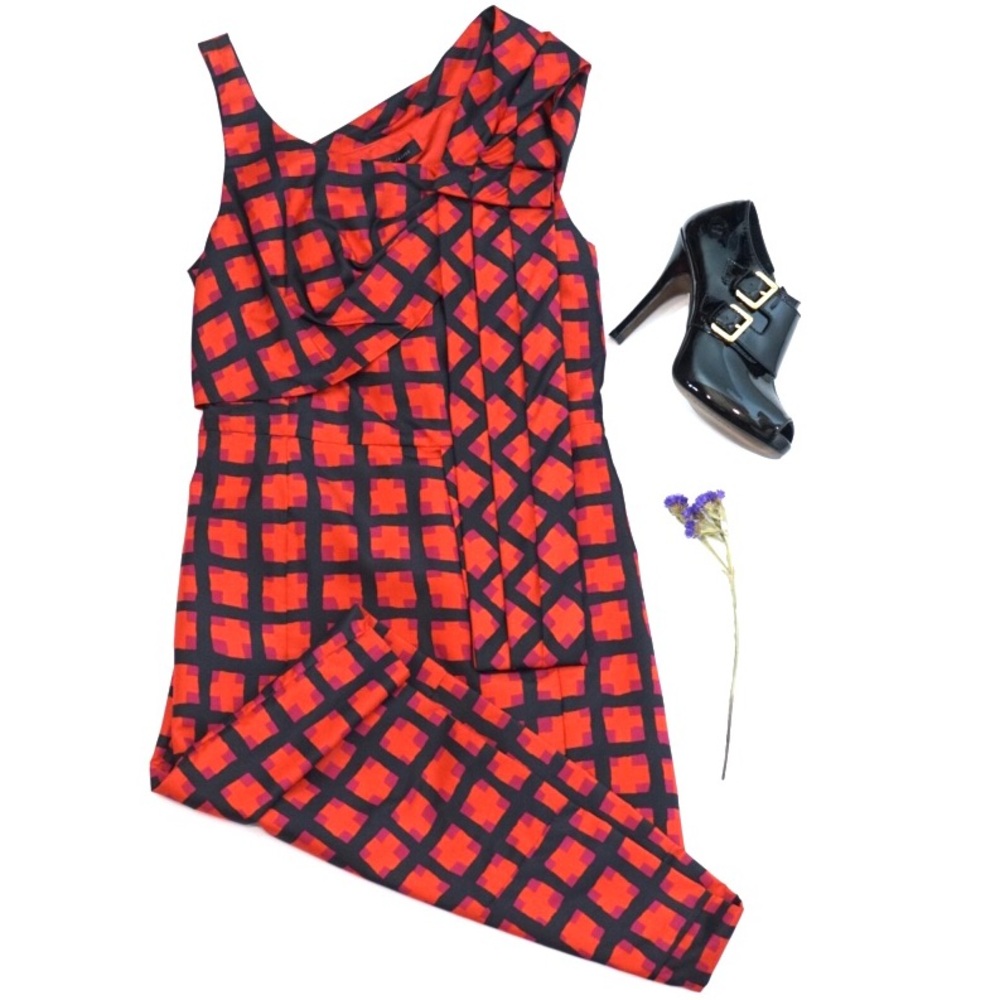 1 DAY ONLY PRICE DROPMarc by Marc Jacobs Red Check Silk Dress